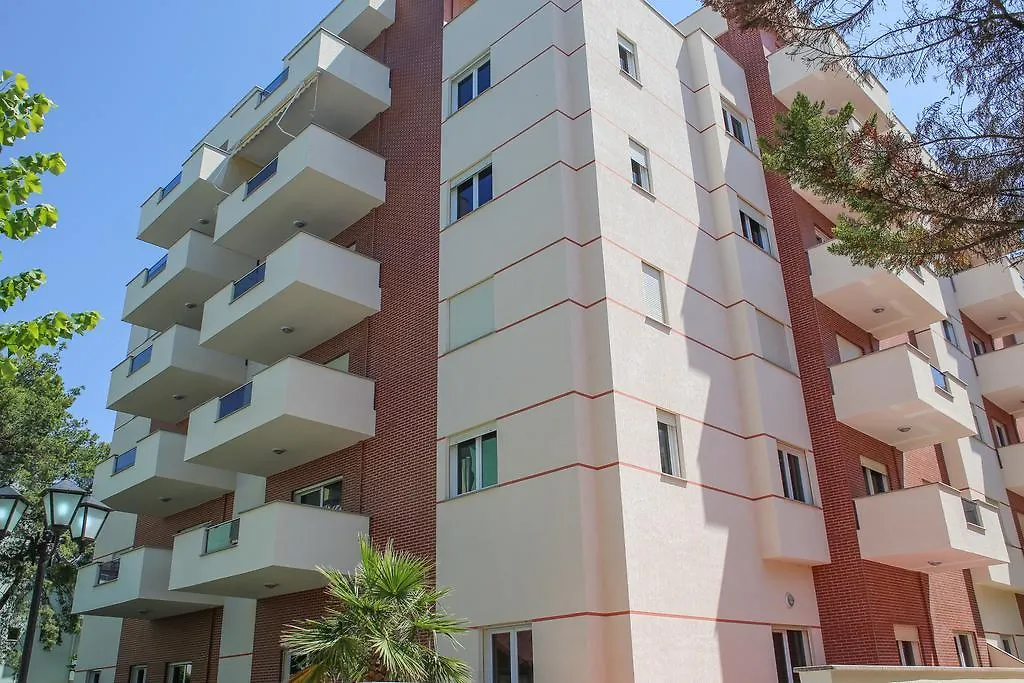 Luxury Apart-Hotel Golem Golem