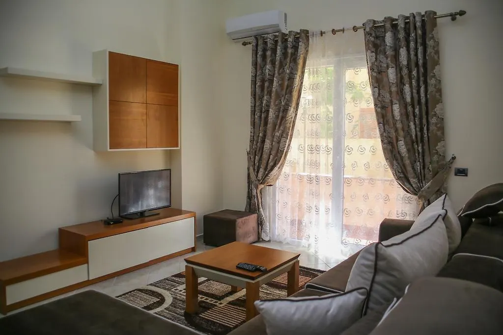 Luxury Apart-Hotel Golem Golem  Apartment
