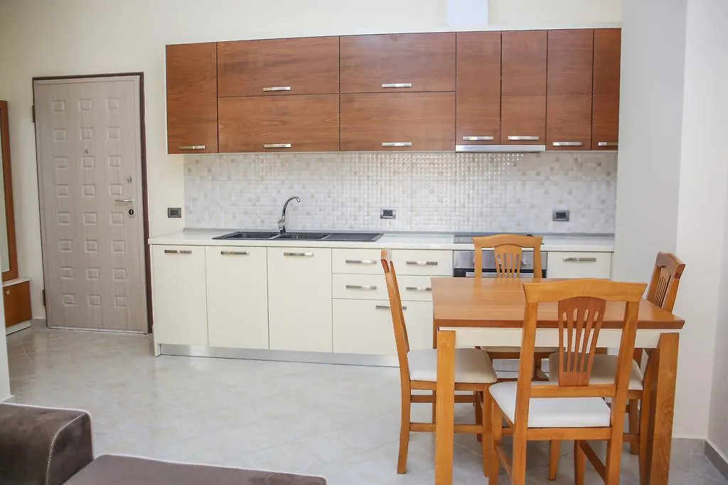 Luxury Apart-Hotel Golem Golem  Apartment