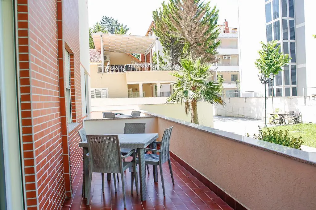 Apartment Luxury Apart-Hotel Golem Golem