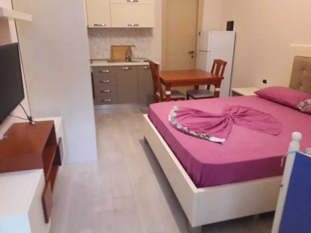 Luxury Apart-Hotel Golem Golem  Apartment Golem (Tirana)